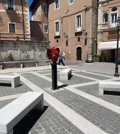 La Casa Di Delizioso Centrale Con 2 E Camino