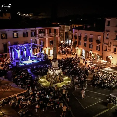 La Casa Di Delizioso Centrale Con 2 E Camino * Tagliacozzo