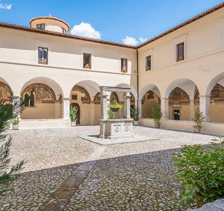 La Casa Di Delizioso Centrale Con 2 E Camino